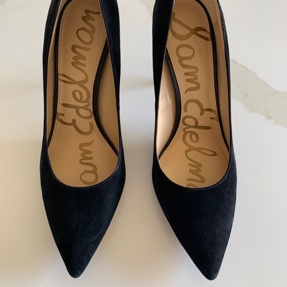 Sam Edelman black suede pumps